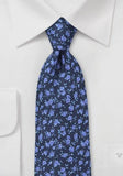 Cravata florala motiv albastru inchis matase lux italiana