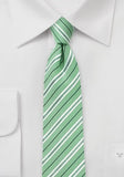 Cravata bumbac in dungi design verde deschis Cravată cu dungi în verde deschis