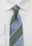 Cravată albastru gheață gri argintiu mătase brută