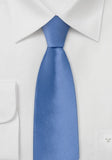 Cravată subțire din microfibră în albastru, 6cm