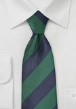 Cravata cu dungi bluemarin si argintiu - Cravatepedia