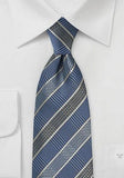 Cravata geometrica albastru regal
