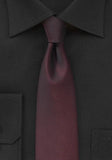 Cravată îngustă pentru bărbați structura fluturată visiniu 148X6 cm - Cravatepedia