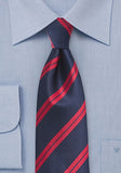Cravata din matase albastra dungi