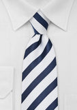 Cravata albastra bluemarin cu dungi albe marime lunga
