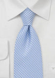 Cravata albastra cu model patern