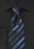 Cravata cu dungi albastre si negru 148 cm--Cravate Online