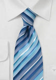 Cravata cu dungi albastru deschis--Cravate Online