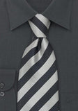 Cravata cu dungi antracit, silver