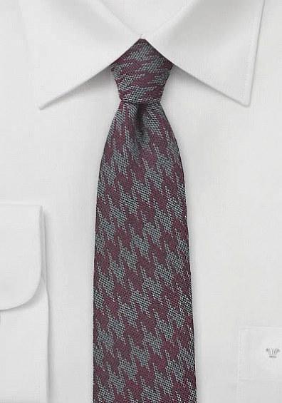 Cravată cu lână de culoare gri închis cu visiniu--Cravate Online