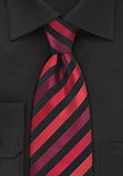 Cravata, cu linii, rosii