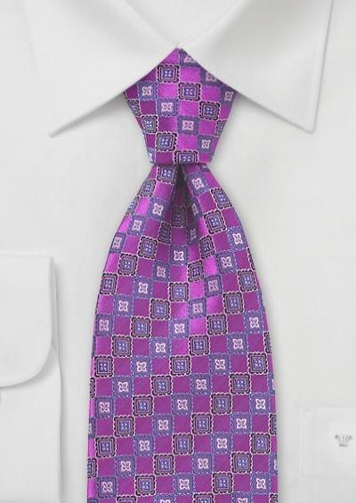 Cravata cu motiv geometric tip Magenta--Cravate Online