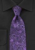 Cravata cu motive florale brodate violet