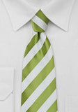 Cravata dungi de culoare verde deschis alb