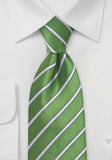 Cravata verde dungi albe, filigran cu benzi decor in verde signal