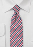 Cravata ingusta diamant rosu pe alb perlat--Cravate Online