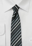 Cravata matase  ingusta neagra cu linii