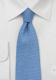 Cravata Modelul abstract pe albastru deschis 148X8 cm--Cravate Online