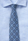 Cravata slim albastru de gheață cu model Talavera, 7 cm--Cravate Online