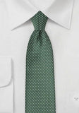Cravata verde cu buline albe