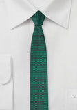 Cravată îngustă,slim, de 4 cm, verde, brad, puncte - Cravatepedia